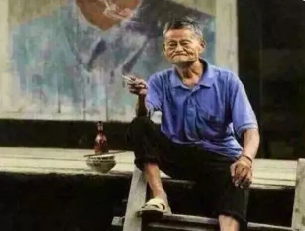 馬云當(dāng)年選擇做防水，他現(xiàn)在可能是這樣的…